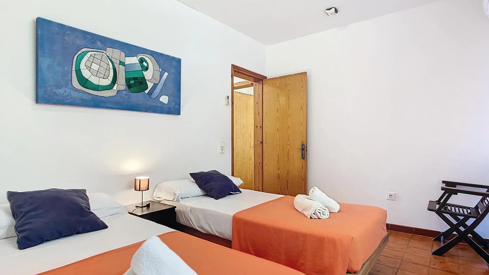 Villa Regina Cala'N Bosch  Сasa de vacaciones Cala'N Bosch (Menorca)